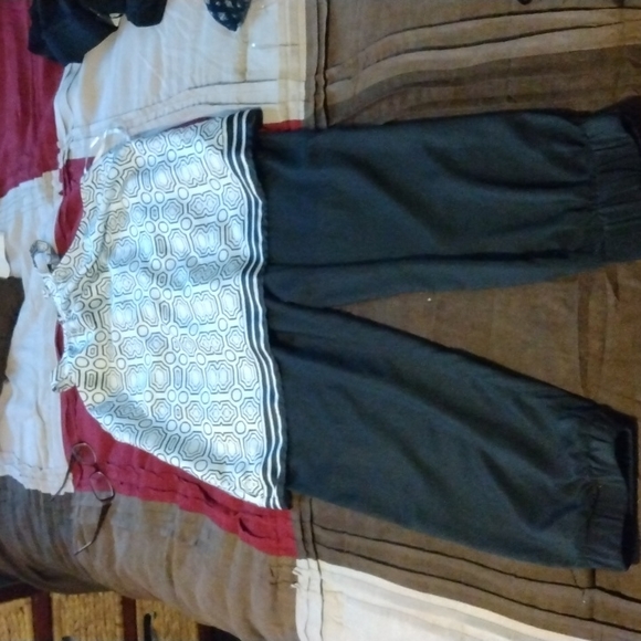 The limited  SHIRT size large - Picture 7 of 8